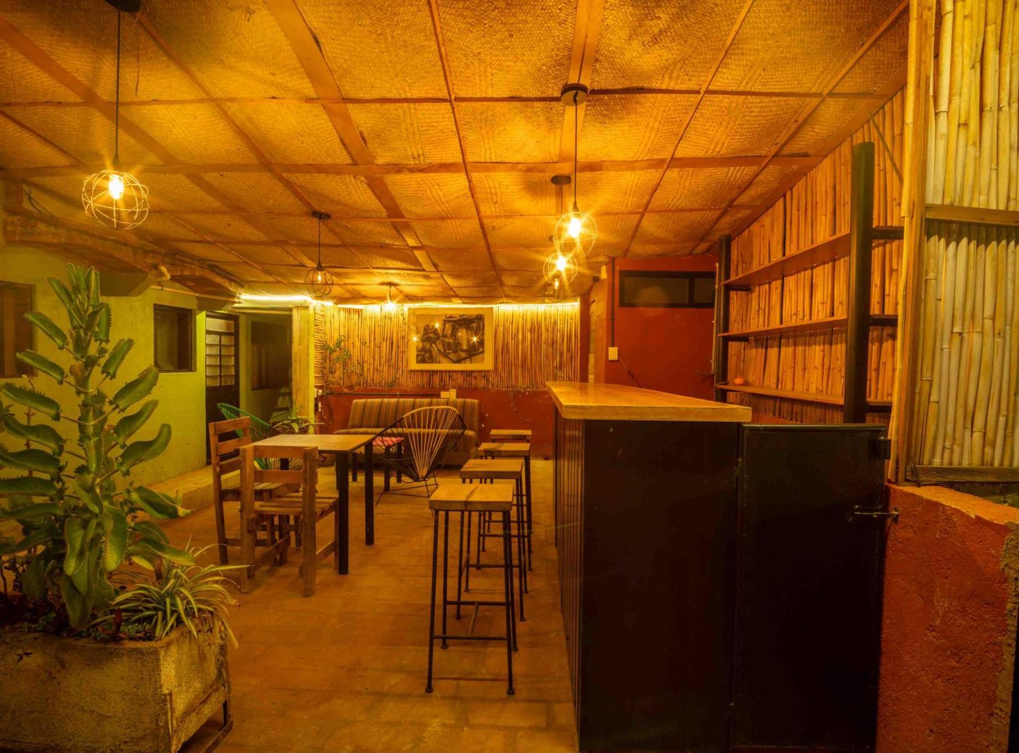 Yellow Flat-estudio Centro